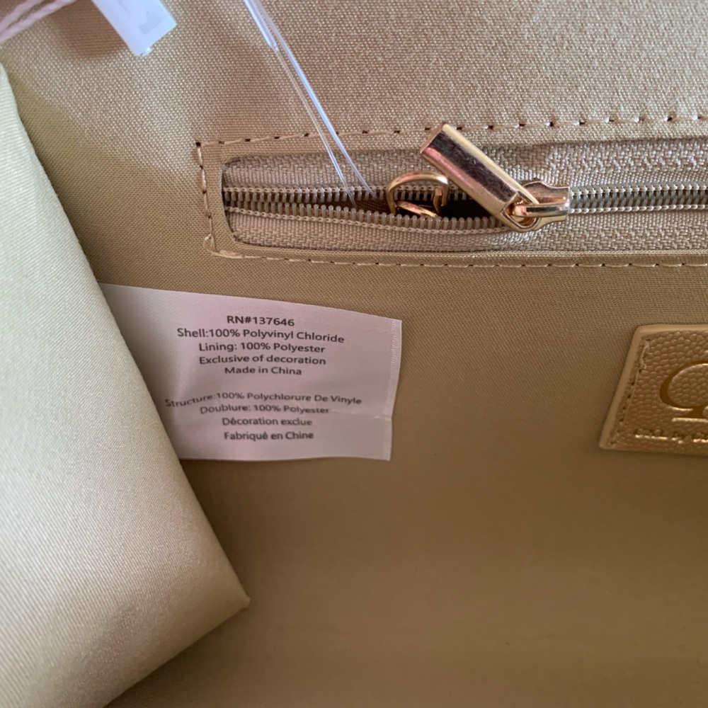 CXL by Christian Lacroix Paris Caviar Gold Clutch with Detachable Chain  NWT 🌴 - Picture 8 of 9